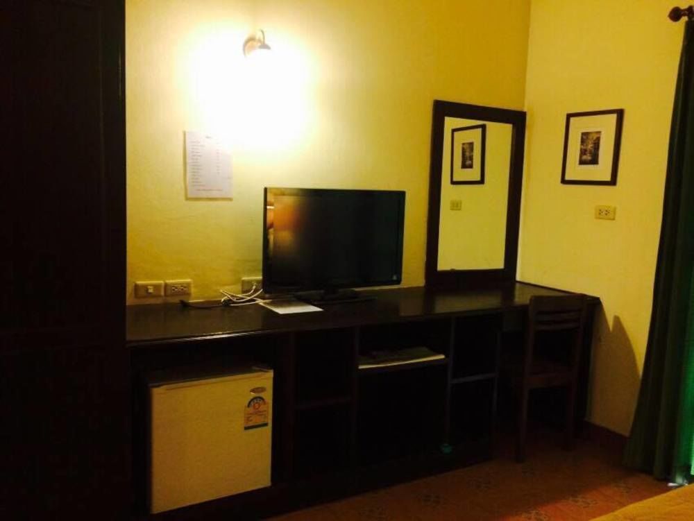 Bon Ca Va Hotell Chiang Mai Exteriör bild