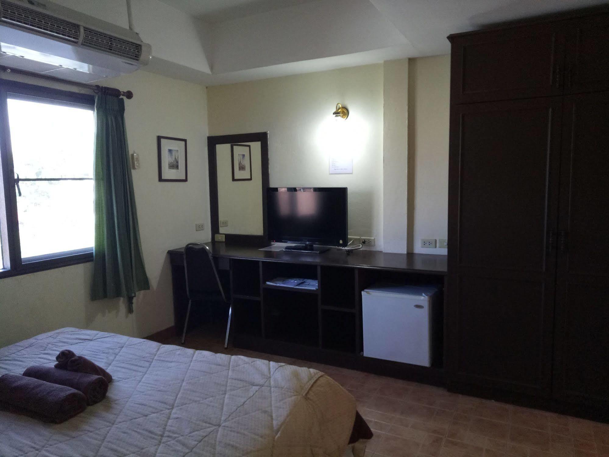 Bon Ca Va Hotell Chiang Mai Exteriör bild